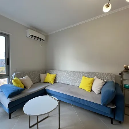 Stylish 50m From Radhime Apartamento *